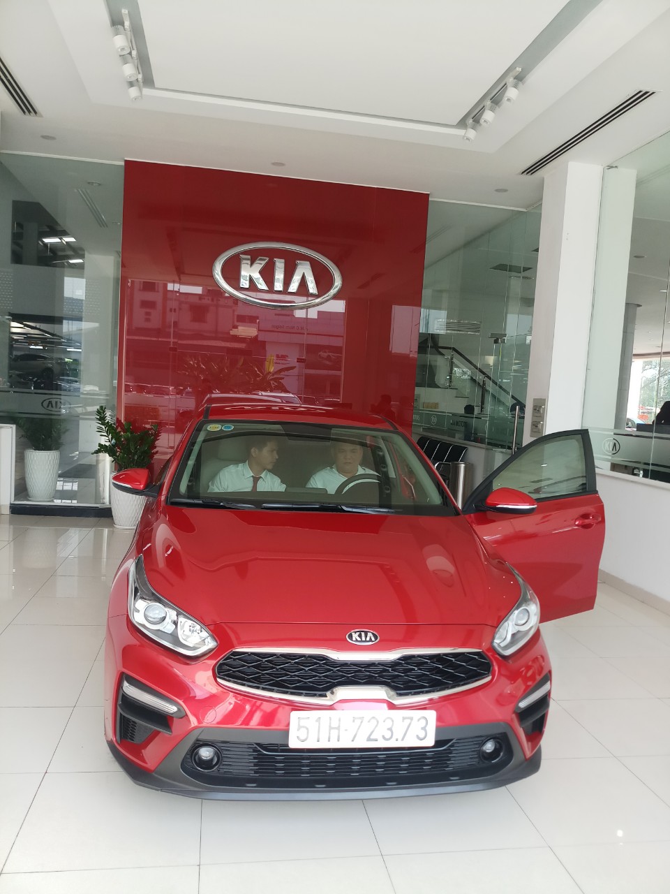 z1898397825076_0c3482752db98549c0aacdaf2f43868b